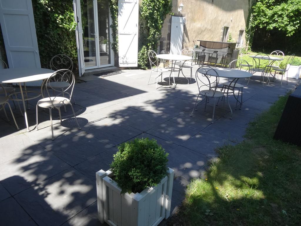 La Bromontoise Chambres D'Hotes Pontgibaud Eksteriør billede