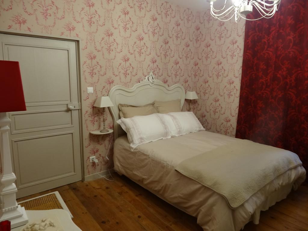 La Bromontoise Chambres D'Hotes Pontgibaud Eksteriør billede